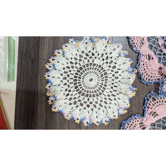 Vintage Hand-Crocheted Doilies Set Of 3 Pink & White Round & Square 10" Decor - Picture 4 of 7